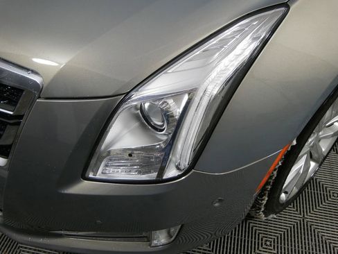 Used 2017 Cadillac XTS Luxury w/ Driver Awareness Package image 10