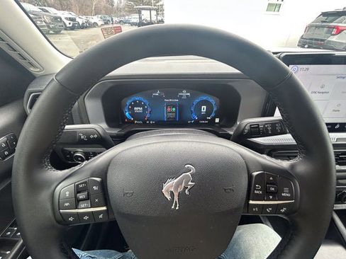 Used 2025 Ford Bronco Sport Outer Banks w/ Outer Banks Tech Package+ image 16