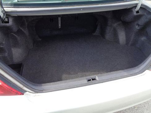 Used 2002 Toyota Camry LE image 21