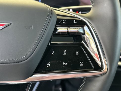 New 2026 Cadillac Lyriq V AWD/4WD image 23