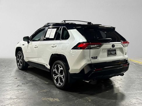 Used 2024 Toyota RAV4 XSE w/ Weather Package AWD/4WD image 5