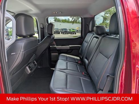 Used 2025 Ford F250 Lariat w/ FX4 Off-Road Package AWD/4WD image 13