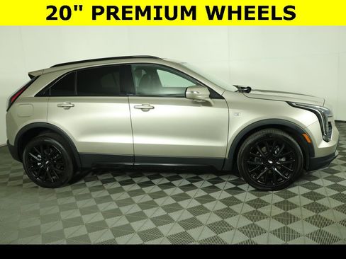 Used 2022 Cadillac XT4 Sport image 12