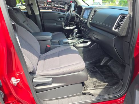 Used 2023 Nissan Frontier SV w/ SV Convenience Package AWD/4WD image 8