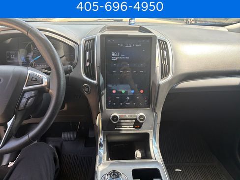 Used 2022 Ford Edge Titanium AWD/4WD image 22