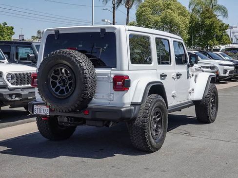 Certified 2021 Jeep Wrangler Unlimited Rubicon AWD/4WD image 4