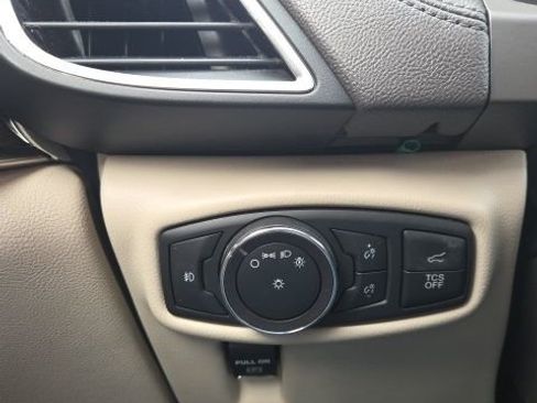 Used 2019 Lincoln Nautilus Reserve image 28