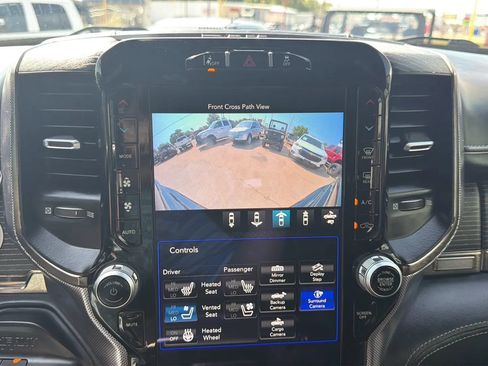 Used 2021 RAM 2500 Limited AWD/4WD image 33