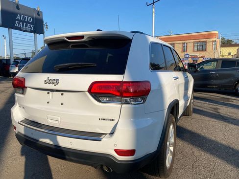 Used 2017 Jeep Grand Cherokee Limited AWD/4WD image 13