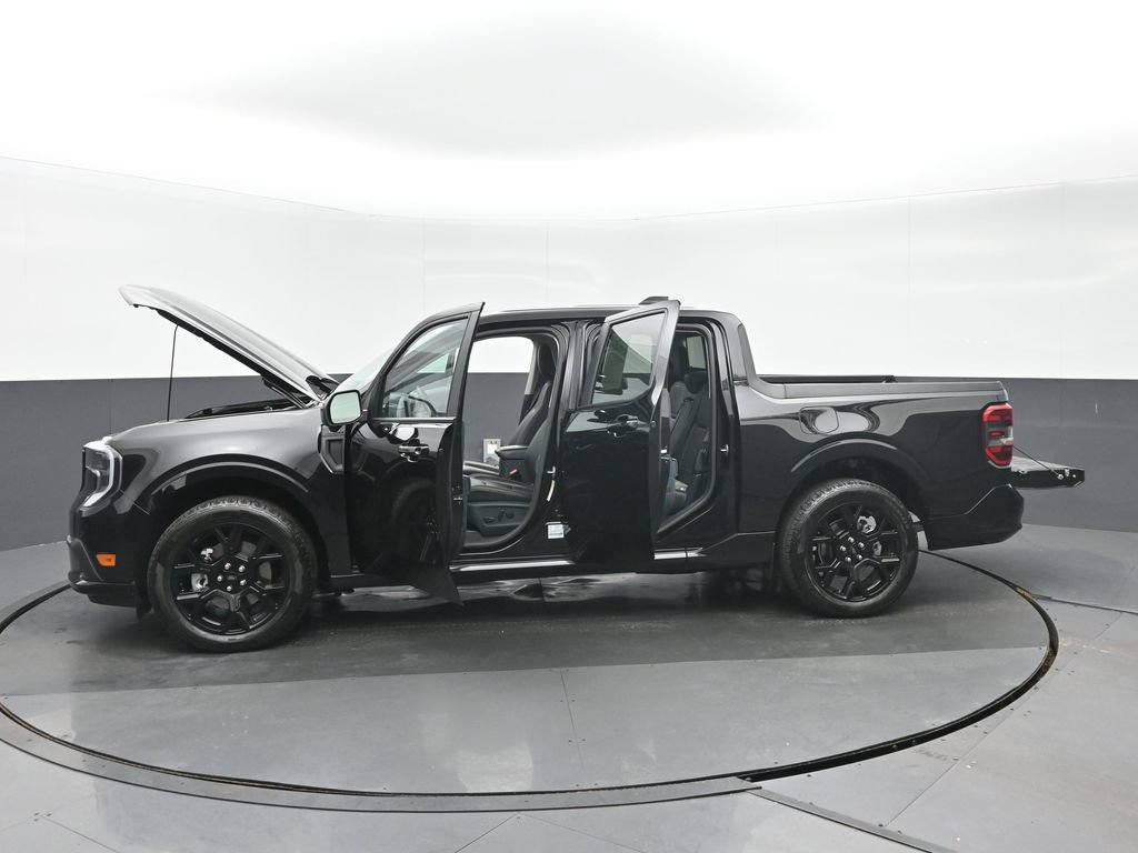 Used 2025 Ford Maverick Lobo AWD/4WD image 39