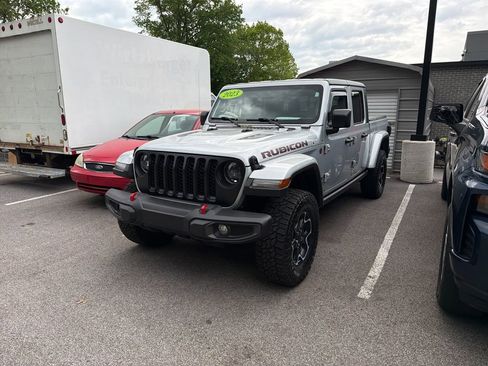 Used 2023 Jeep Gladiator Rubicon w/ LED Lighting Group AWD/4WD image 4