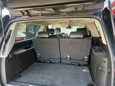 Used 2008 Cadillac Escalade ESV AWD image 7