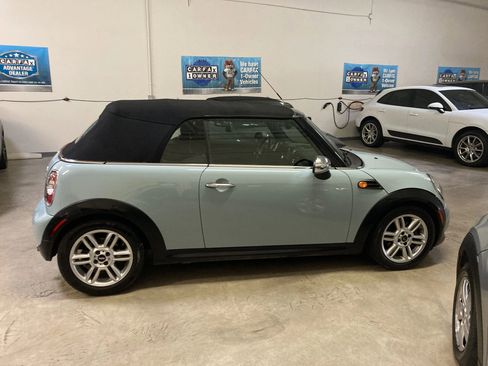 Used 2014 MINI Cooper Convertible FWD image 8