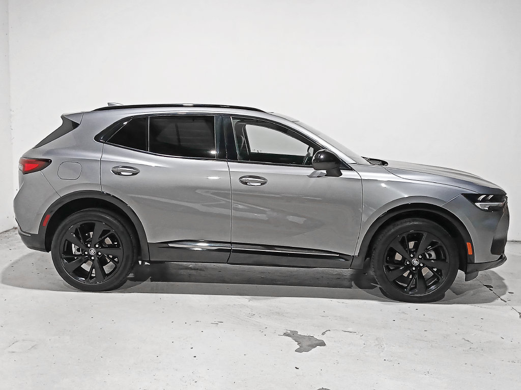 Certified 2022 Buick Envision Essence w/ Sport Touring Package FWD image 7