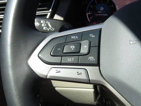 Used 2024 Volkswagen Atlas SEL Premium R-Line AWD/4WD image 24
