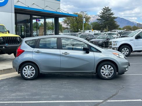 Used 2015 Nissan Versa Note S Plus FWD image 2