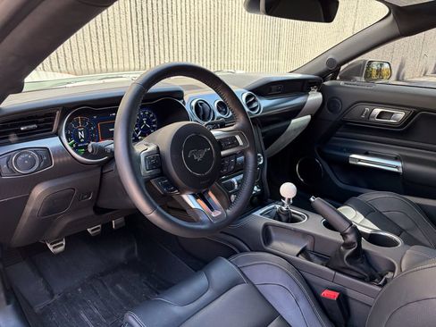 Used 2022 Ford Mustang Mach 1 w/ Mach 1 Handling Package RWD image 11