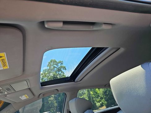 Used 2019 Honda Accord EX image 15
