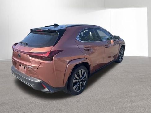 Used 2025 Lexus UX 300h FWD image 10