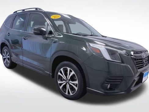 Used 2023 Subaru Forester Limited image 2