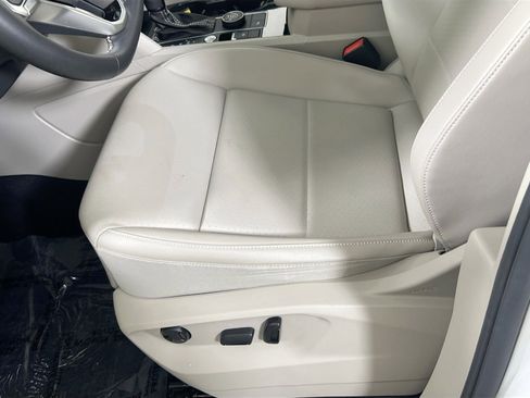 Used 2022 Volkswagen Atlas SE image 18