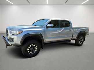 Used 2021 Toyota Tacoma TRD Off-Road w/ Technology Package AWD/4WD video 1