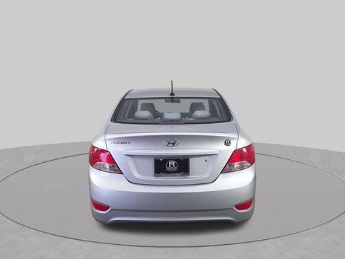 Used 2012 Hyundai Accent GLS FWD image 14