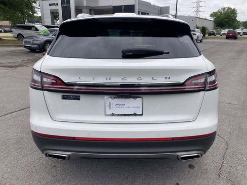 Certified 2022 Lincoln Nautilus AWD w/ Premium Package image 6