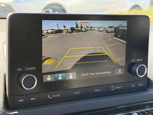 Used 2025 Honda Civic Sport image 17