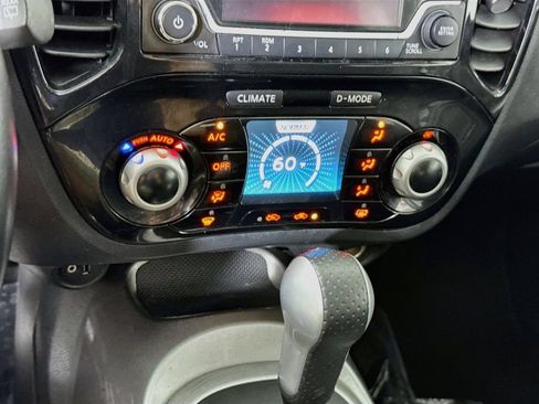 Used 2016 Nissan Juke SV AWD/4WD image 7