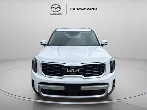 Used 2025 Kia Telluride S FWD image 2