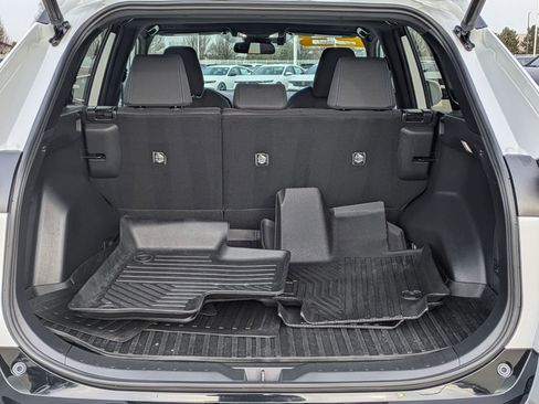 Used 2023 Toyota RAV4 SE w/ Convenience Package image 30