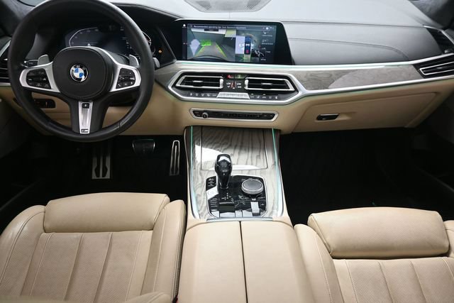 Used 2021 BMW X7 xDrive40i w/ M Sport Package AWD/4WD image 24