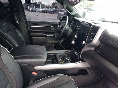 Used 2023 RAM 1500 Laramie image 7