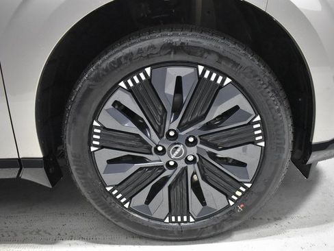 New 2026 Nissan Murano Platinum image 10