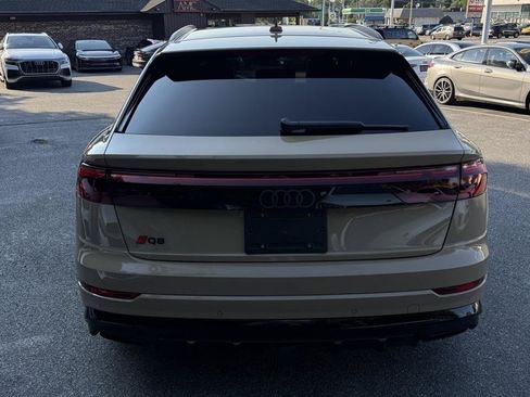Used 2024 Audi Q8 Prestige w/ Prestige Package AWD/4WD image 16