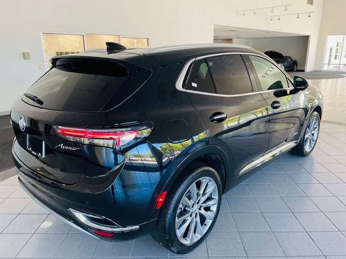 Used 2022 Buick Envision Avenir w/ Technology Package II image 16