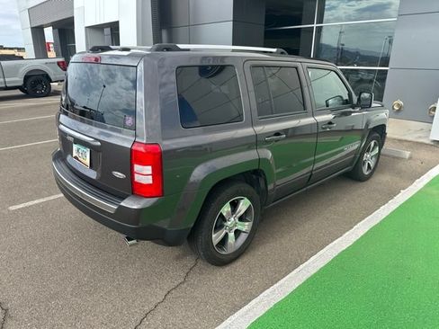 Used 2017 Jeep Patriot High Altitude FWD image 3
