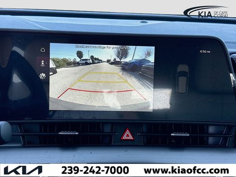 New 2025 Kia Sportage EX image 31