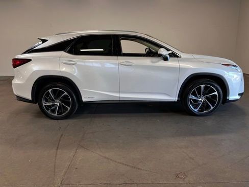 Used 2017 Lexus RX 450h AWD w/ Luxury Package image 2