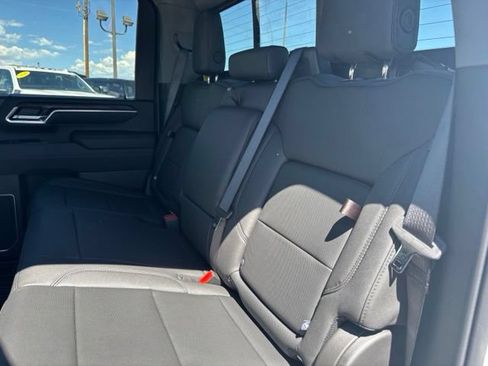 New 2026 GMC Sierra 2500 SLT w/ SLT Premium Package AWD/4WD image 19