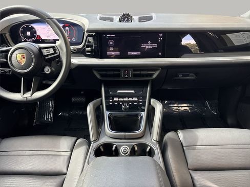 Used 2025 Porsche Cayenne E-Hybrid Coupe image 15