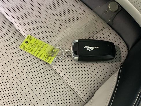 Used 2024 Ford Mustang GT Premium image 39