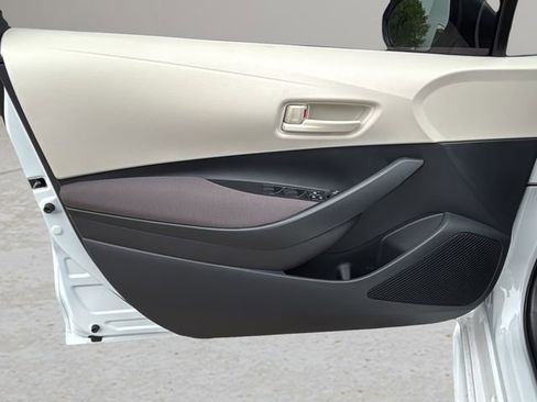 New 2026 Toyota Corolla LE FWD image 17