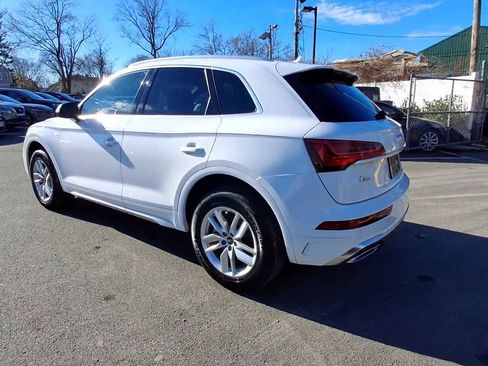 Certified 2023 Audi Q5 2.0T Premium w/ Convenience Package image 6