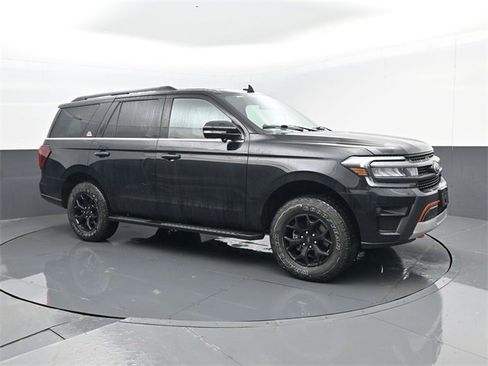 Used 2023 Ford Expedition Timberline image 3