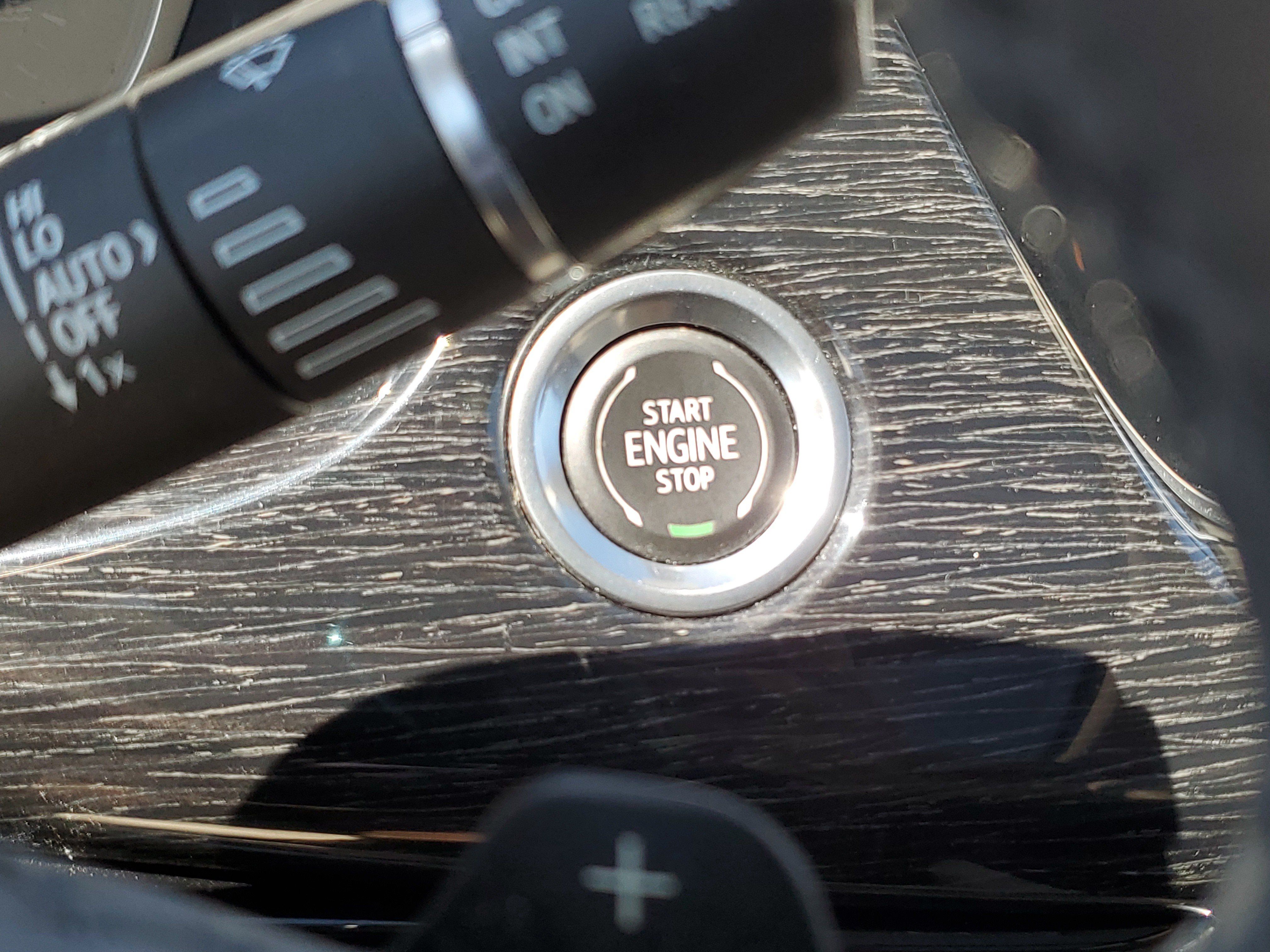 Used 2021 Cadillac XT6 Premium Luxury FWD image 26