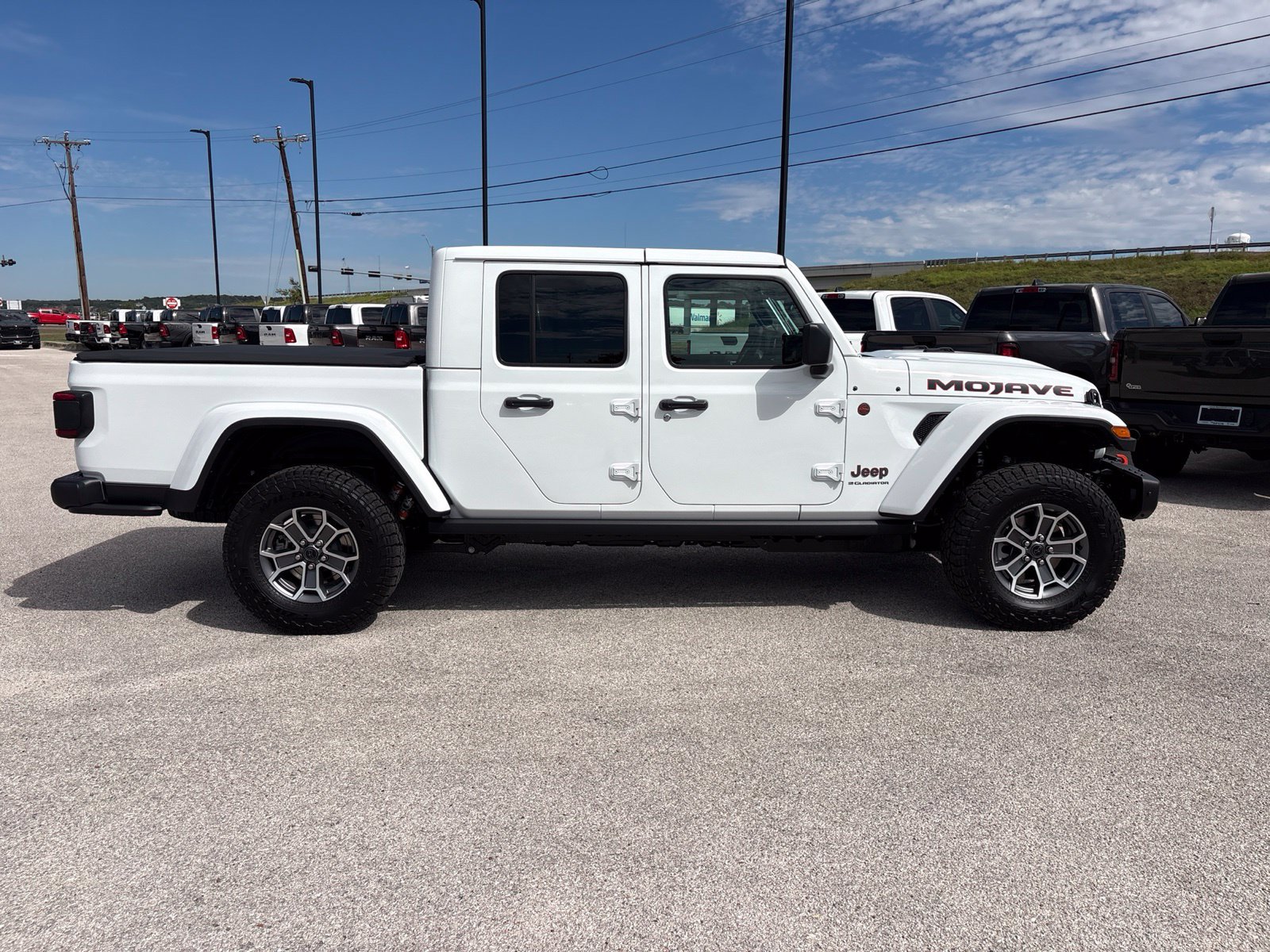 New 2027 Jeep Gladiator Mojave AWD/4WD image 7
