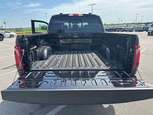 New 2025 Ford F150 XLT w/ Equipment Group 302A MID image 38