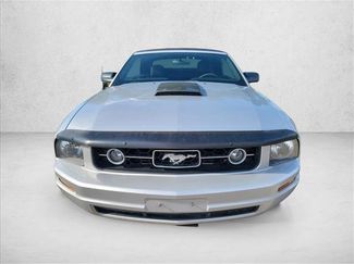 Used 2007 Ford Mustang Deluxe video 2